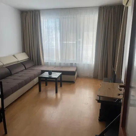 Yassen Village V Soukromi Apartment *